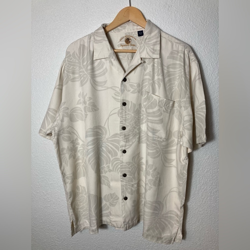Eagle Dry Goods Co Signature series 100% silk XL tropical button down shirt